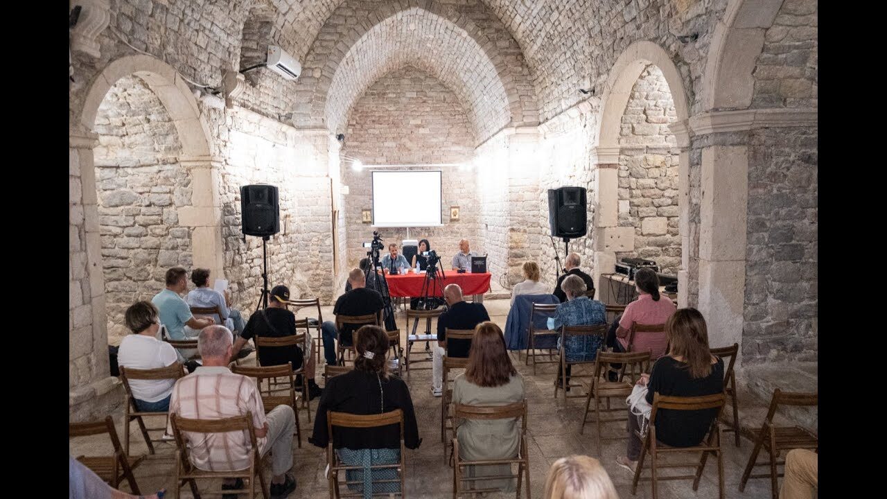 Ћирилицом 01.09 – Lectionarium et Pontificale Catharense 1166 Ћирилицом 01.09 Lectionarium Et Pontificale Catharense 1166