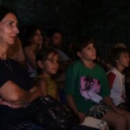 Ix Фестивал "Ћирилицом" Представа Кањош Мацедоновић дио атмосфере.